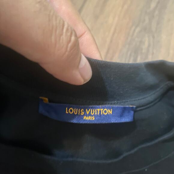 Louis Vuitton x NBA Basketball Shirt Size Medium - Picture 7 of 10